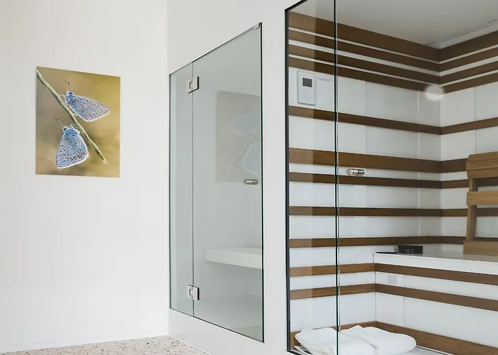 Entrenous Hotel Ghent