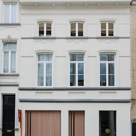 Entrenous Bed and Breakfast 4*